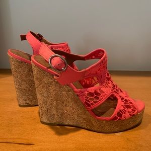 Lucky Brand Coral/Pink Cork Wedges